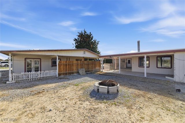 1850 West Mesquite Avenue, Pahrump, NV 89060