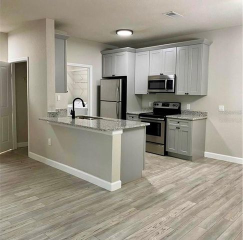 3011 HEMINGWAY CIRCLE 3011, Haines City, FL 33844
