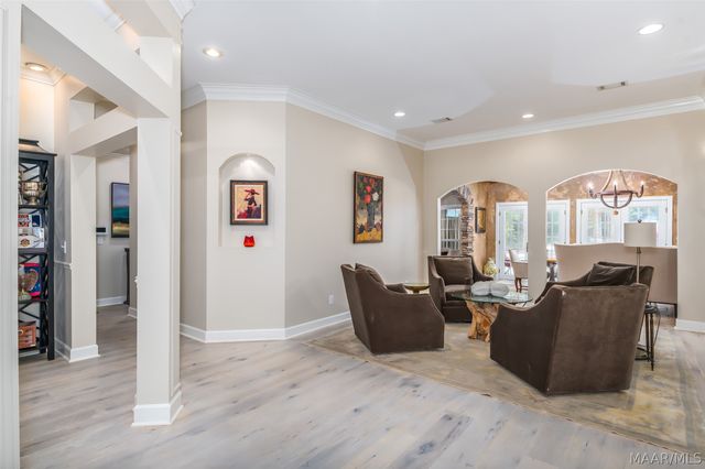 8213 Mossy Oak Drive, Montgomery, AL 36117