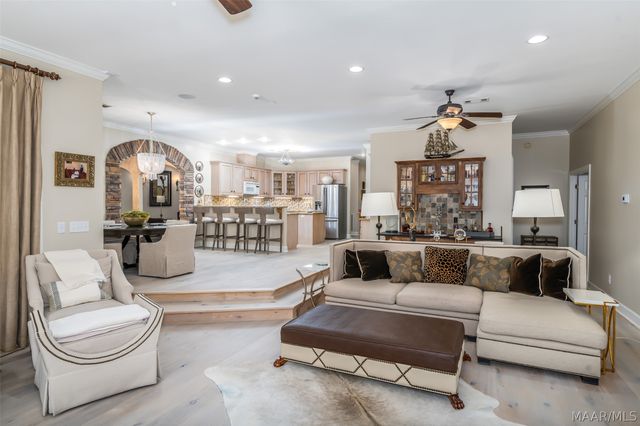 8213 Mossy Oak Drive, Montgomery, AL 36117