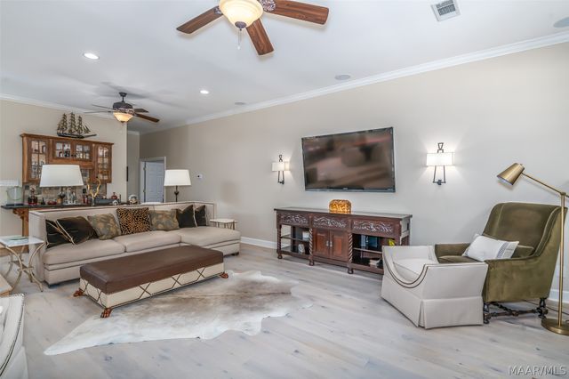 8213 Mossy Oak Drive, Montgomery, AL 36117