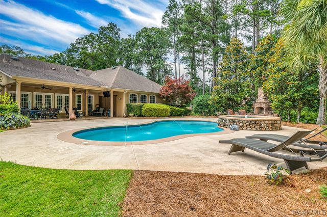 8213 Mossy Oak Drive, Montgomery, AL 36117