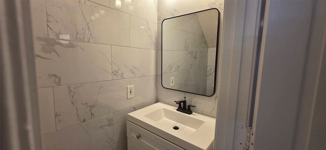 3801 14th Street 805, Plano, TX 75074