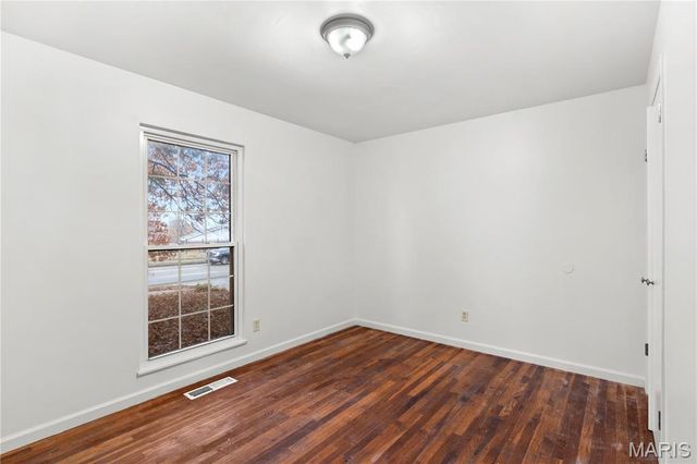 11795 Old Halls Ferry Road, Florissant, MO 63033