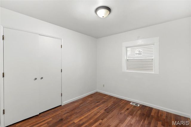 11795 Old Halls Ferry Road, Florissant, MO 63033