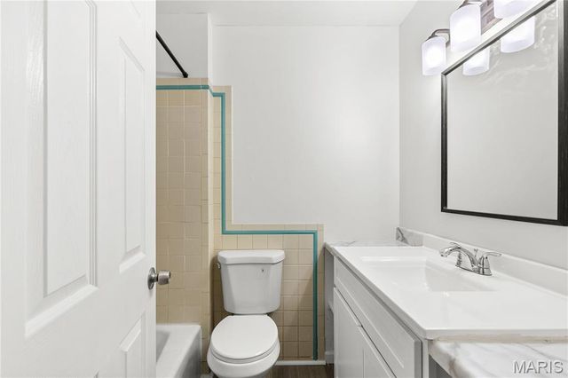 11795 Old Halls Ferry Road, Florissant, MO 63033