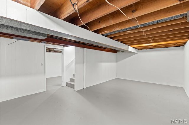 11795 Old Halls Ferry Road, Florissant, MO 63033