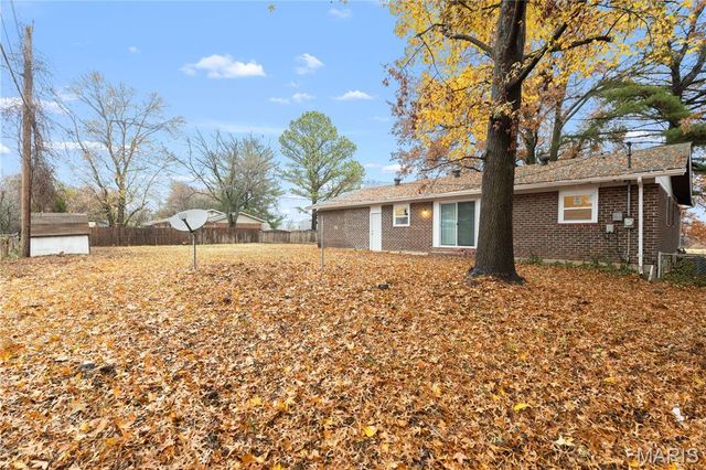 11795 Old Halls Ferry Road, Florissant, MO 63033