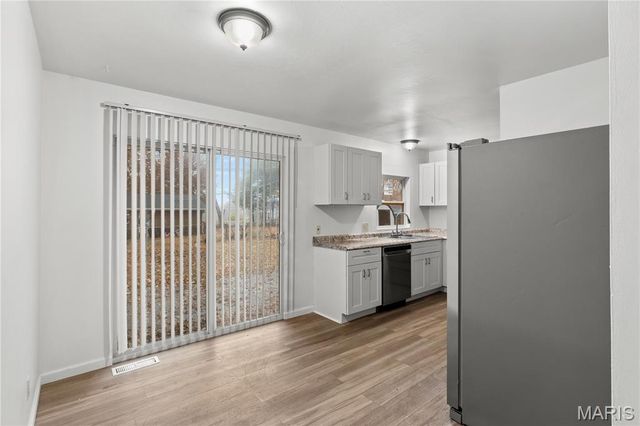 11795 Old Halls Ferry Road, Florissant, MO 63033