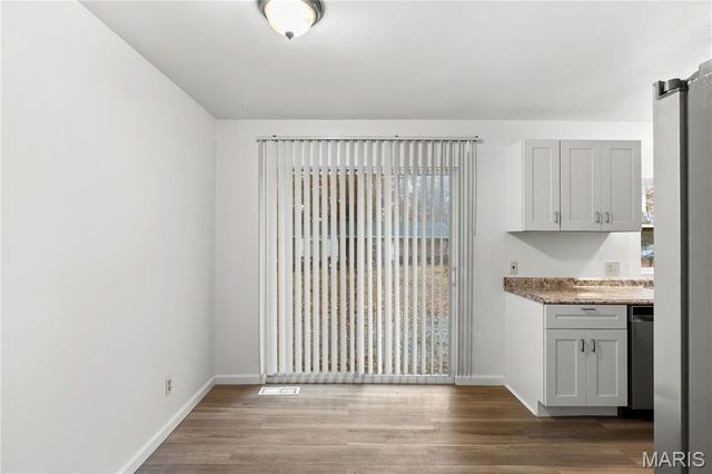 11795 Old Halls Ferry Road, Florissant, MO 63033