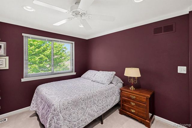 1683 Dancer Drive, Rochester Hills, MI 48307