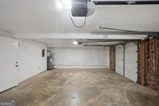 222 Brenda Ellen Drive, Newnan, GA 30265