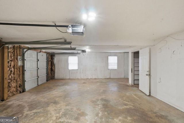 222 Brenda Ellen Drive, Newnan, GA 30265