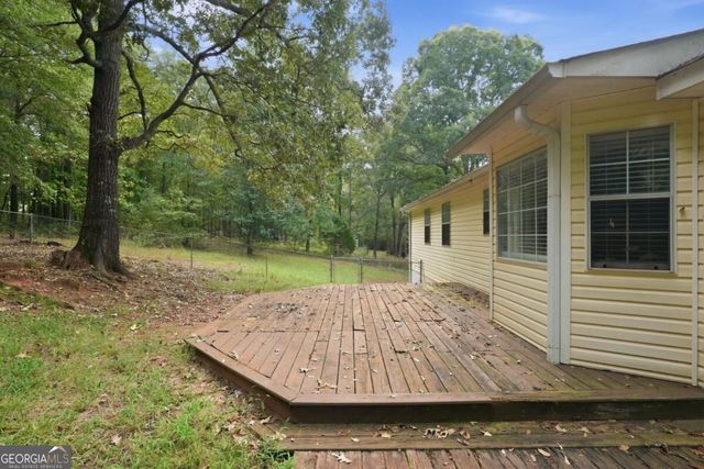 222 Brenda Ellen Drive, Newnan, GA 30265