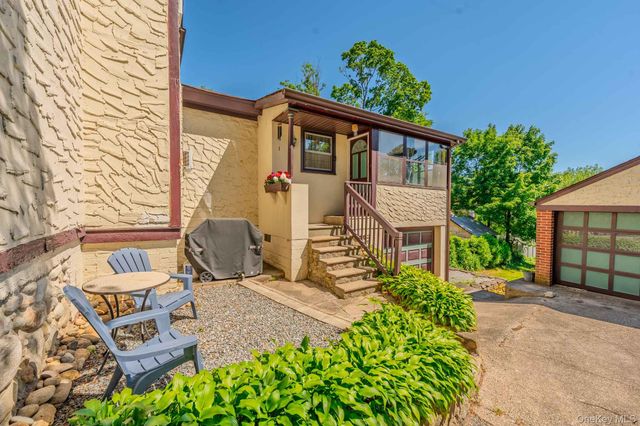 20 Hillside Avenue, Huntington, NY 11743