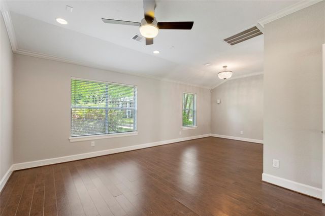4023 Bayou Grove Drive, Seabrook, TX 77586