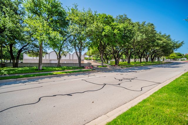 3333 Darcy Street 2209, Fort Worth, TX 76107