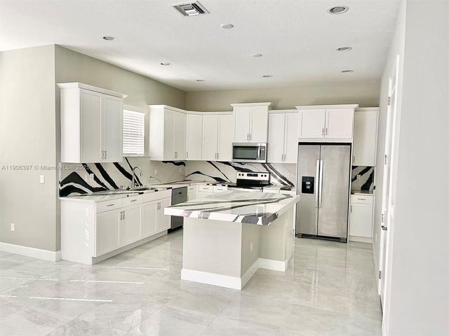 14982 Redcove Pl, Westlake, FL 33470