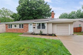 6808 Stearns Street, Shawnee, KS 66203