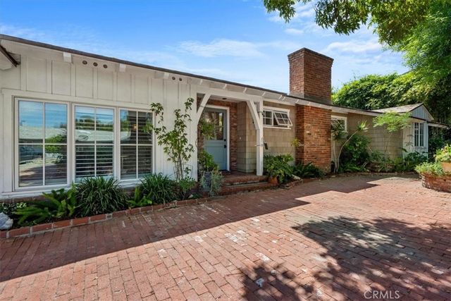27064 Sunnyridge Road, Palos Verdes Peninsula, CA 90274