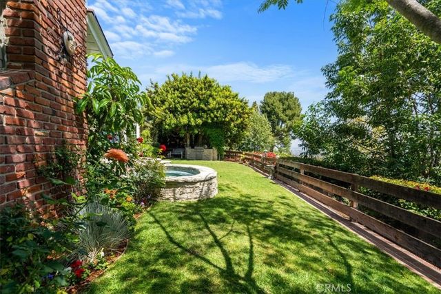 27064 Sunnyridge Road, Palos Verdes Peninsula, CA 90274
