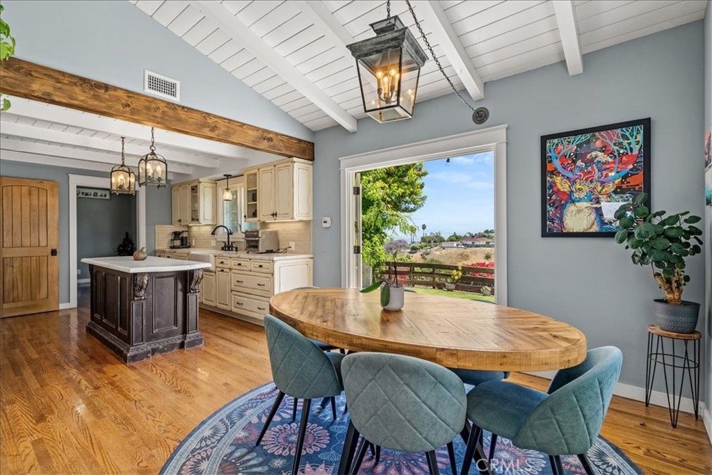 27064 Sunnyridge Road, Palos Verdes Peninsula, CA 90274
