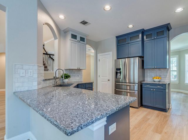321 Calistoga CT, Austin, TX 78732