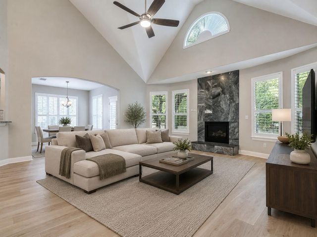 321 Calistoga CT, Austin, TX 78732