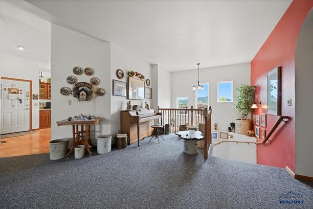 1427 W CHARLES, Spearfish, SD 57783