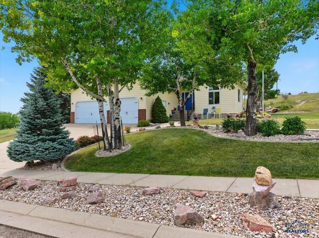1427 W CHARLES, Spearfish, SD 57783