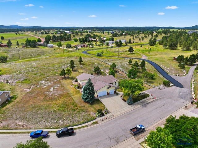 1427 W CHARLES, Spearfish, SD 57783