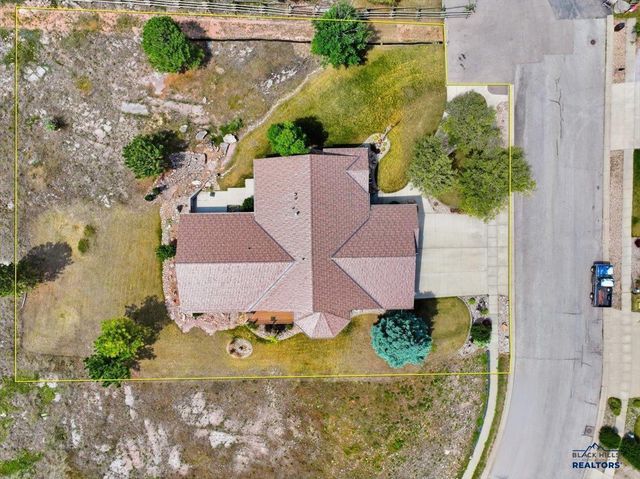 1427 W CHARLES, Spearfish, SD 57783