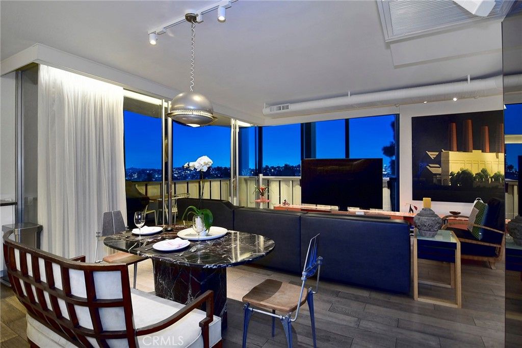Image 16 of property listing at 4411 Los Feliz Boulevard 1007, Los Angeles, CA 90027