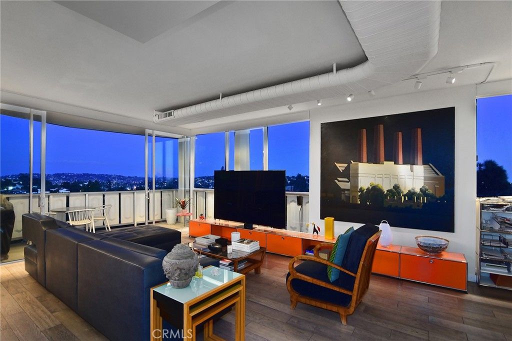 Image 17 of property listing at 4411 Los Feliz Boulevard 1007, Los Angeles, CA 90027