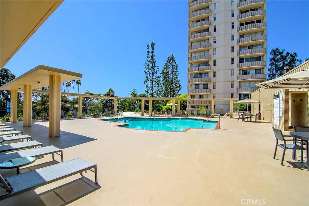 Image 29 of property listing at 4411 Los Feliz Boulevard 1007, Los Angeles, CA 90027