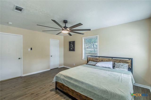 400 Bridge Street, Gatesville, TX 76528