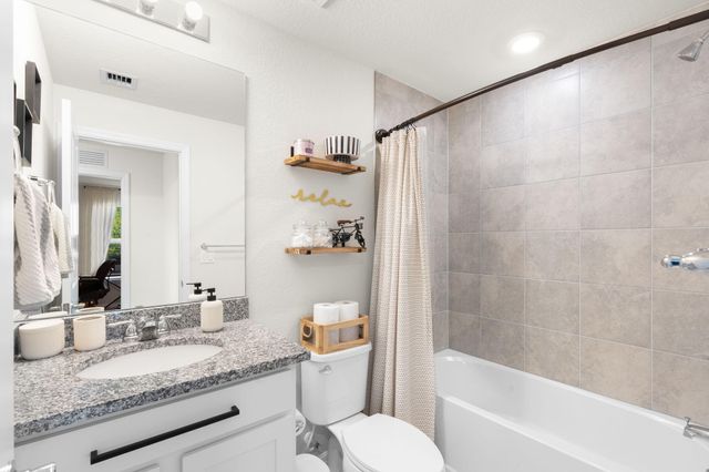 2906 Olivia Avenue, Lauderdale Lakes, FL 33311