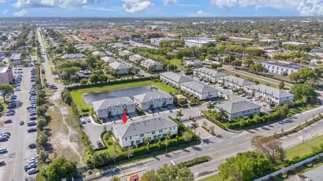 2906 Olivia Avenue, Lauderdale Lakes, FL 33311