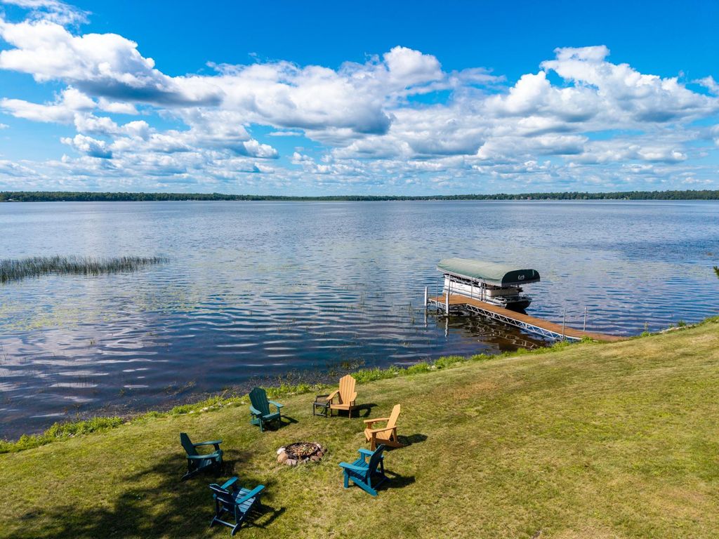 Image 11 of property listing at 671 210th Avenue, Balsam Lake, WI 54810