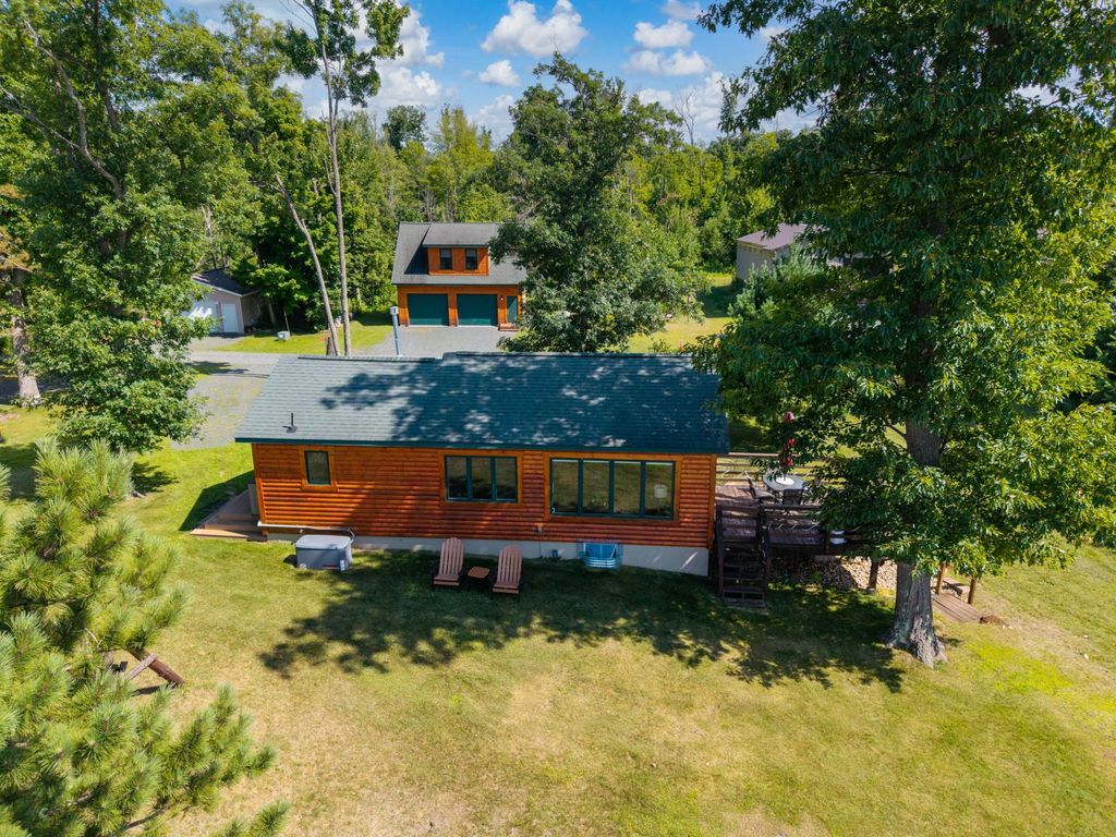 Image 4 of property listing at 671 210th Avenue, Balsam Lake, WI 54810