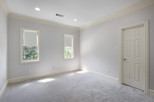 5519 Newcastle Street, Bellaire, TX 77401