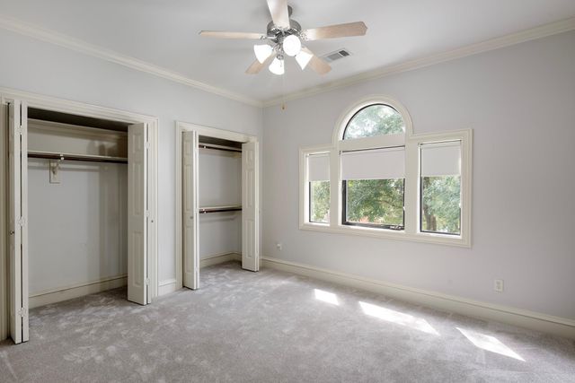 5519 Newcastle Street, Bellaire, TX 77401