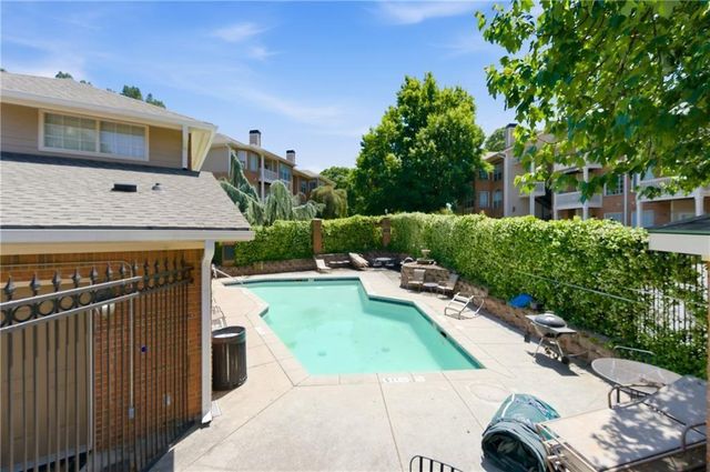 200 Renaissance Parkway NE 304, Atlanta, GA 30308