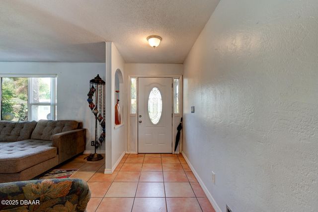 1209 Sunland Road, Daytona Beach, FL 32114