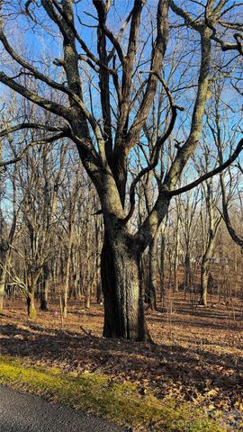 114 Eagle View Circle, Waynesville, NC 28786