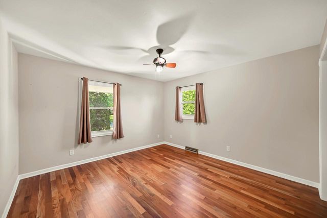 2626 W Ranch ROAD, Mequon, WI 53092