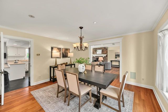 2626 W Ranch ROAD, Mequon, WI 53092