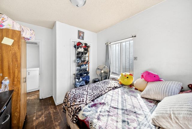 2522 E Grant Avenue, Fresno, CA 93701