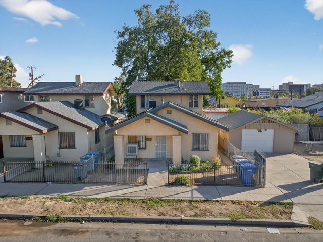 2522 E Grant Avenue, Fresno, CA 93701