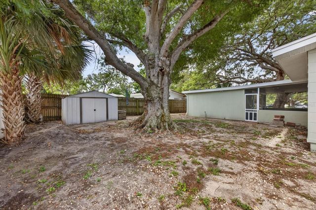 749 PALM AVENUE, Largo, FL 33770